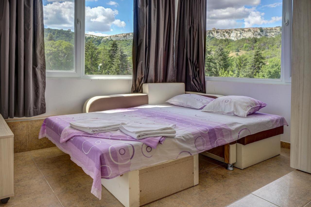 Saint George Hotel 1 Balcsik Kültér fotó